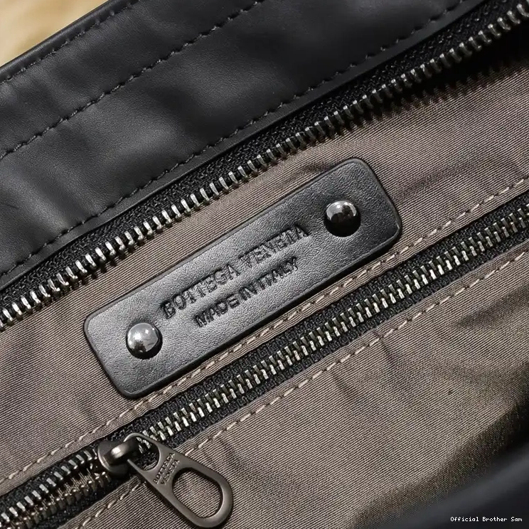 Official Brother Sam 2411YA0043 Veneta Bottega Bags 0704